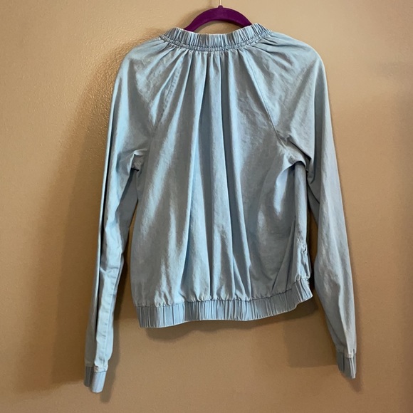 Fabletics Jean Jacket - Picture 6 of 6